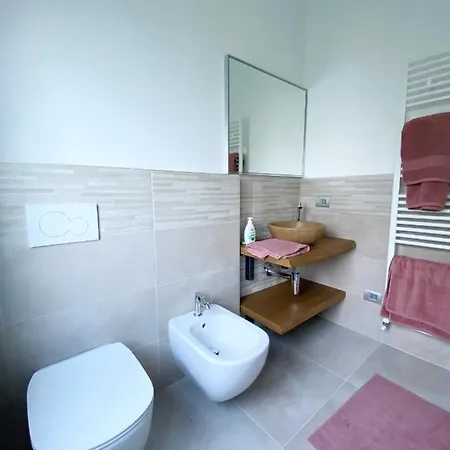 Cochetto's House In Apartment